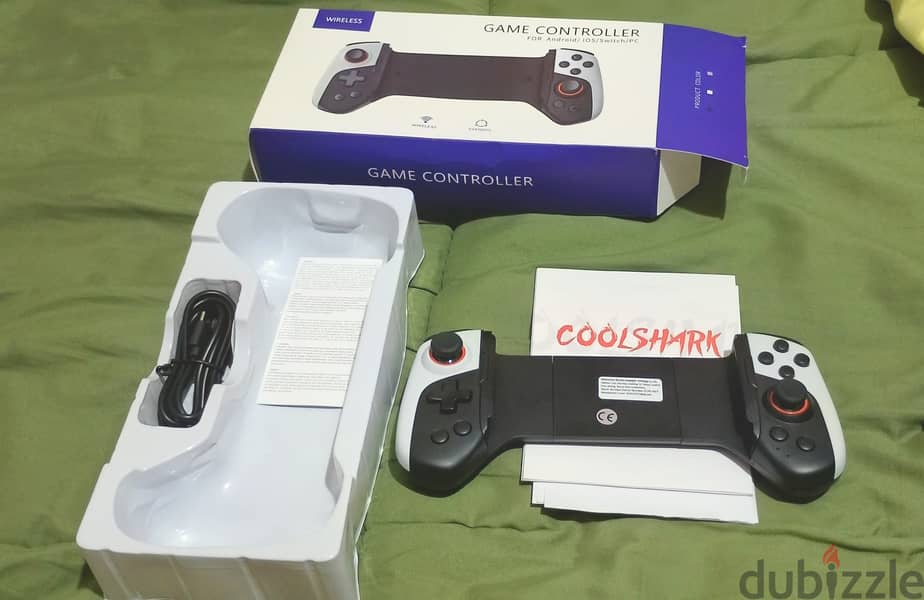 Wireless mobile game controller 3