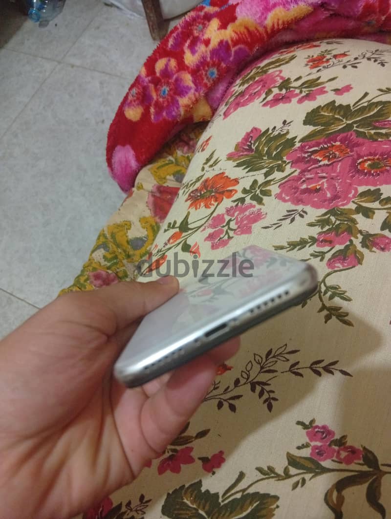 iPhone x 256 5