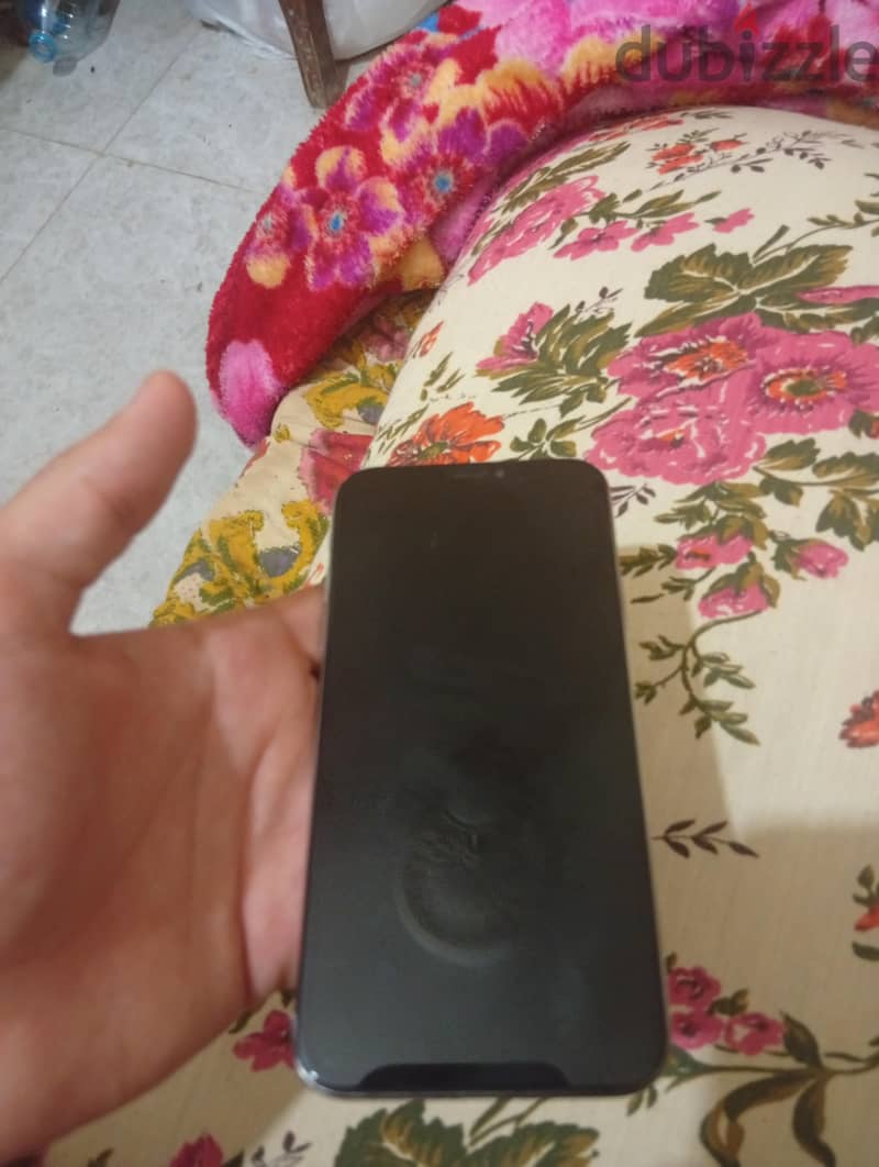 iPhone x 256 7