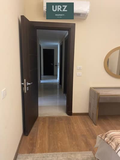 Luxury corner apartment for sale with a breathtaking panoramic view and a huge instant discount in Taj City on the Suez Road near Heliopolis and Shera