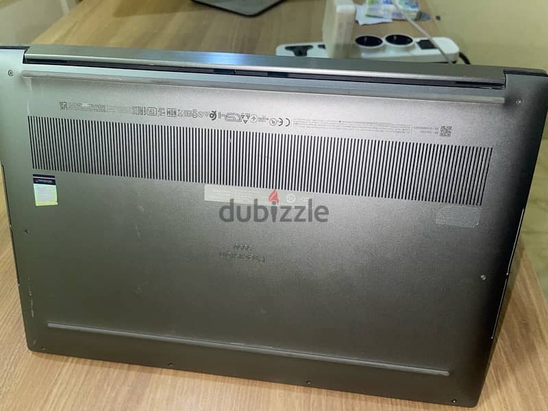 Dell 5560 2
