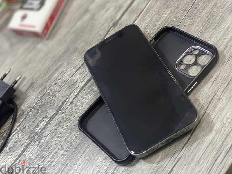 I phone 12 pro 1