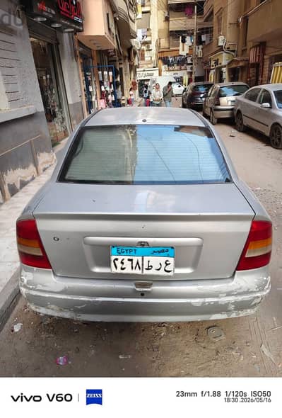 اوبل استرا ٢٠٠٢