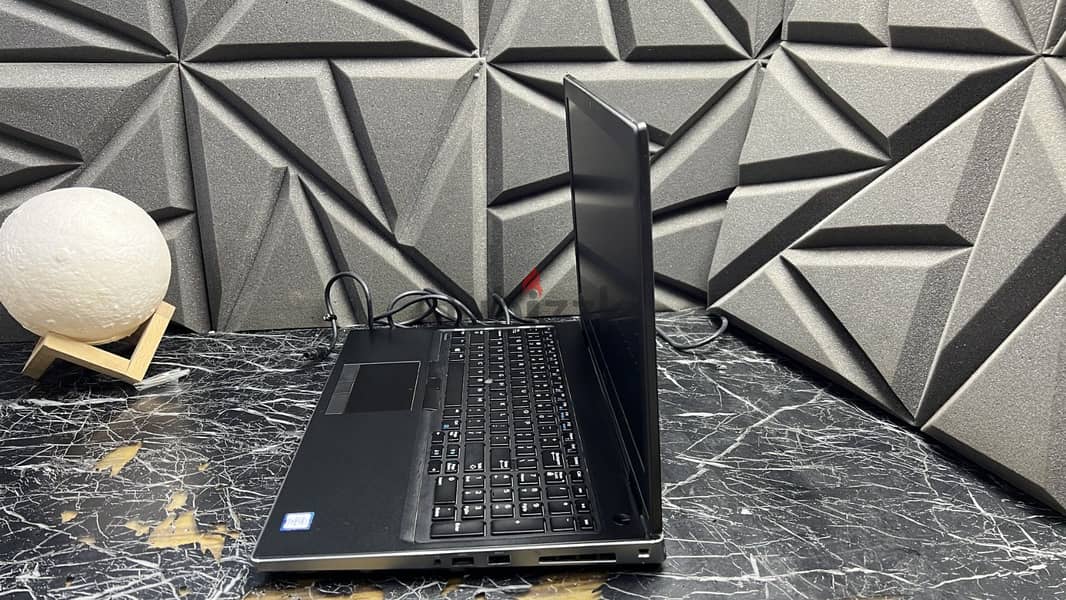 Dell Precision 7530 2