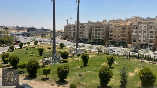 شقة 200م للبيع بالنرجس 7 فيلات | فيو جاردن بانورامي | 3 ماستر + أسانسير