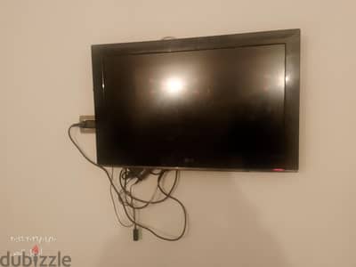 تلفزيون lg بوصه 32