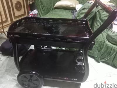 ترابيزة شاي وتقديم