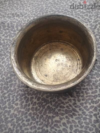 هون نحاس قديم  أكثر من ٦٠ سنه