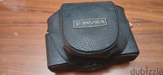 Yashica camera electro 35