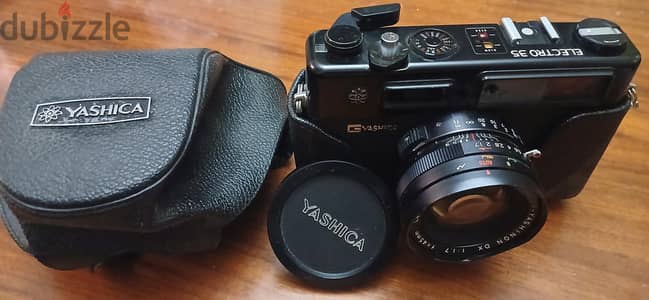 Yashica camera electro 35