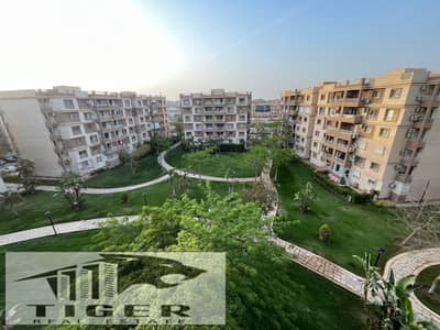 شقة فاخرة للإيجار بمدينتي B6 | وايد جاردن • تشطيبات خاصة • موقع مميز 