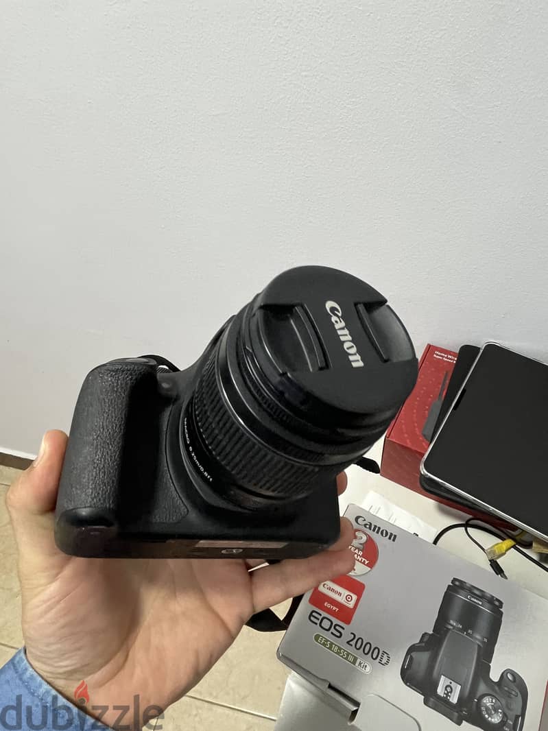 Canon 2000 D 3