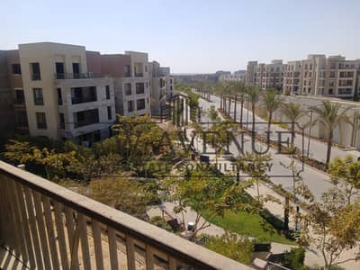 شقة استلام  فوري  في موقع مميز في القاهرة الجديدة ، التجمع الخامس، district 5 compound