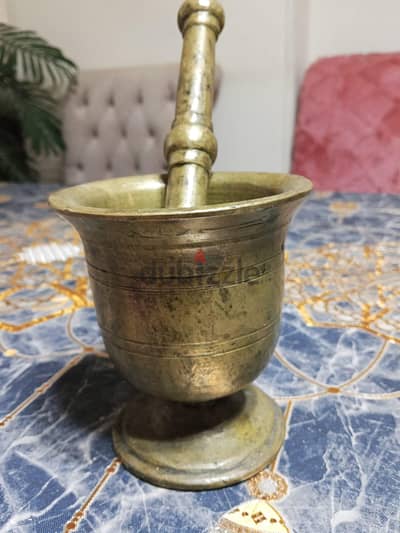 هون نحاس قديم من سنة 1895