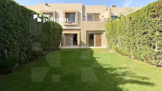 تاون هاوس للإيجار في بالم هيلز