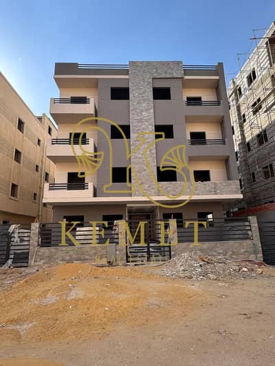 Apartment for Sale - Al-Andalus 2, New Cairo 190 sqm, 2nd Floor. Ready to move! 4 BR, 3 Bath, Wide Reception. Incl. Garage & Elevator.