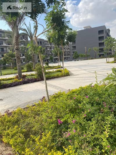 with 10% DP own your ready to move APT  in new cairo,fully finished