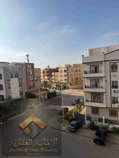 للبيع شقه في فيلا في جاردينيا 3 التجمع الخامس مكان عائلي