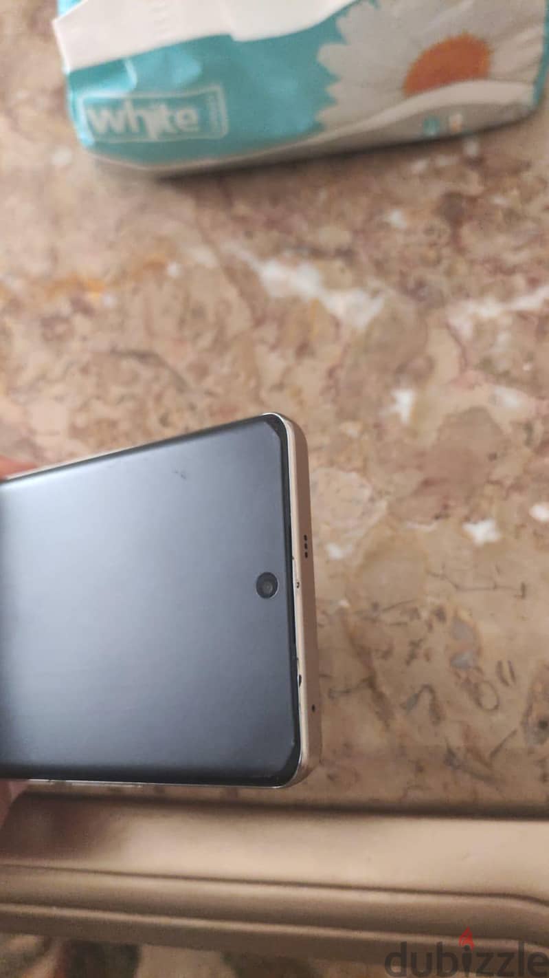 realme 12 pro 6