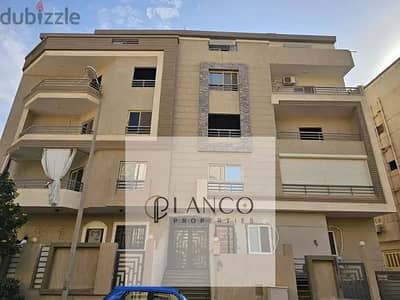 Luxury Apartment For Sale – Sheikh Zayed, District 16