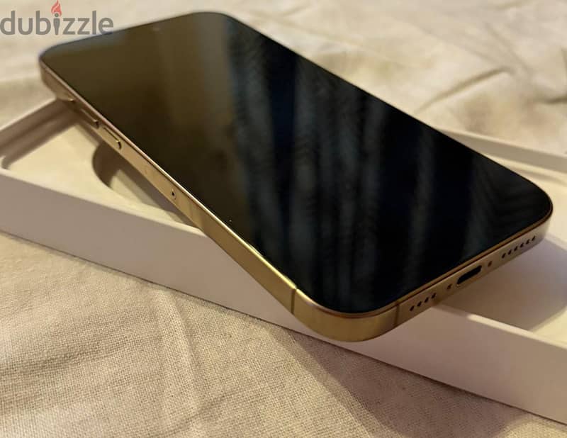 Iphone 16 pro max 2