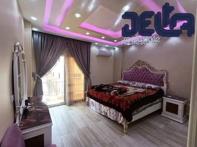 للايجار شقة مفروشة مميزة مساحة كبيرة وجراج خاص