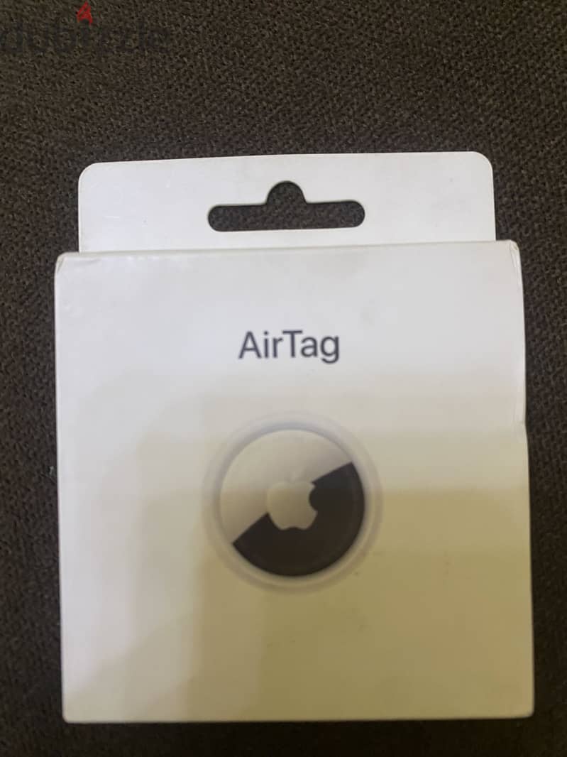 AirTag 1