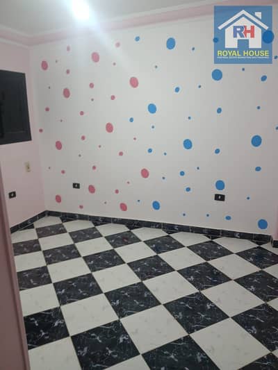75 sq m apartment for rent on Mustafa Kamel Street in Madinat Al Munawarah, next to the Faculty of Engineering, off Ibrahim Abdel Razek Street, Ain Sh