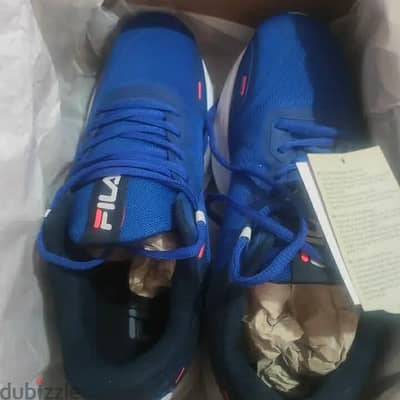 كوتشي رجالي أصلى جديد fila size 43