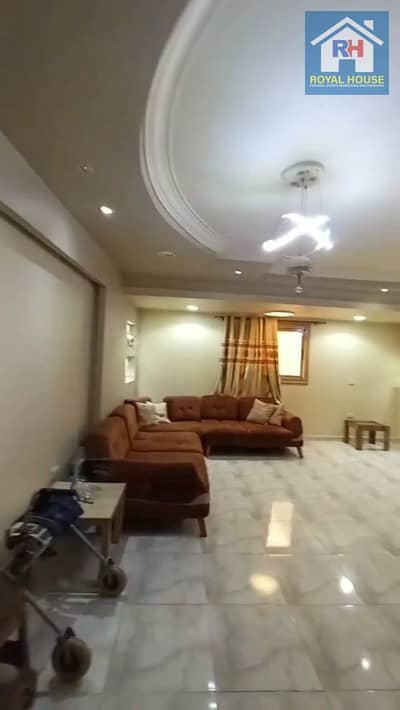 Apartment for sale, 140 sq m, Ayman Saleh Street, Omar Ibn Al-Khattab subdivision, off Gesr El Suez.