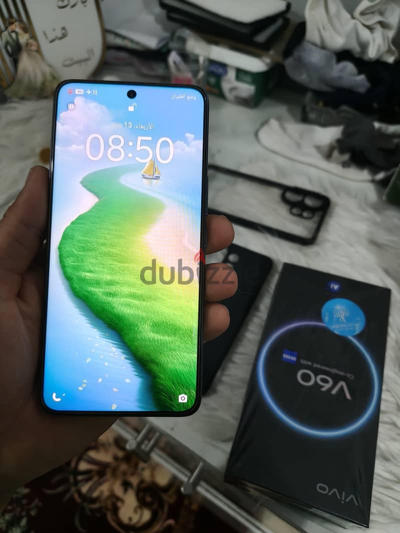Vivo V 60 6