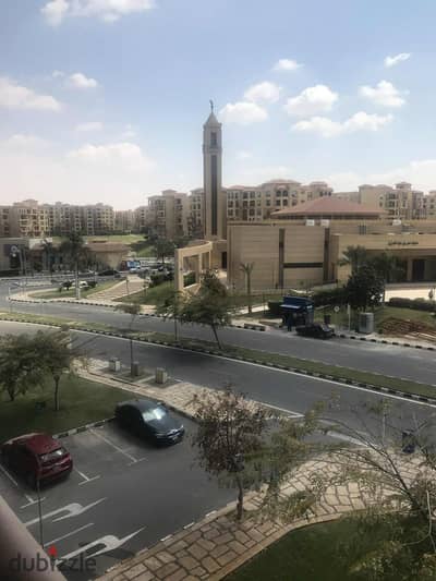 شقه لقطه للبيع كاش في مدينتي نموذج 200
