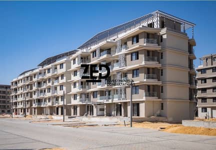 Without an offer for quick sale, the cheapest price of an apartment in Badiah Palm Hills. Old contract, the apartment will be delivered immediately; there are remaining installments with the company, including club and maintenance. Prime location.