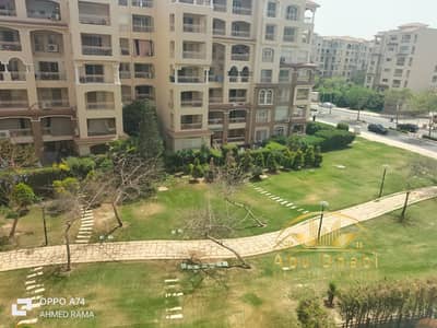شقة 137 م للبيع بمدينتى B1  بالتقسيط حتى سنة 2032 استلام فورى بجوار الخدمات ومترو ماركت ةالمركز الطبى مباشرة فيو جاردن