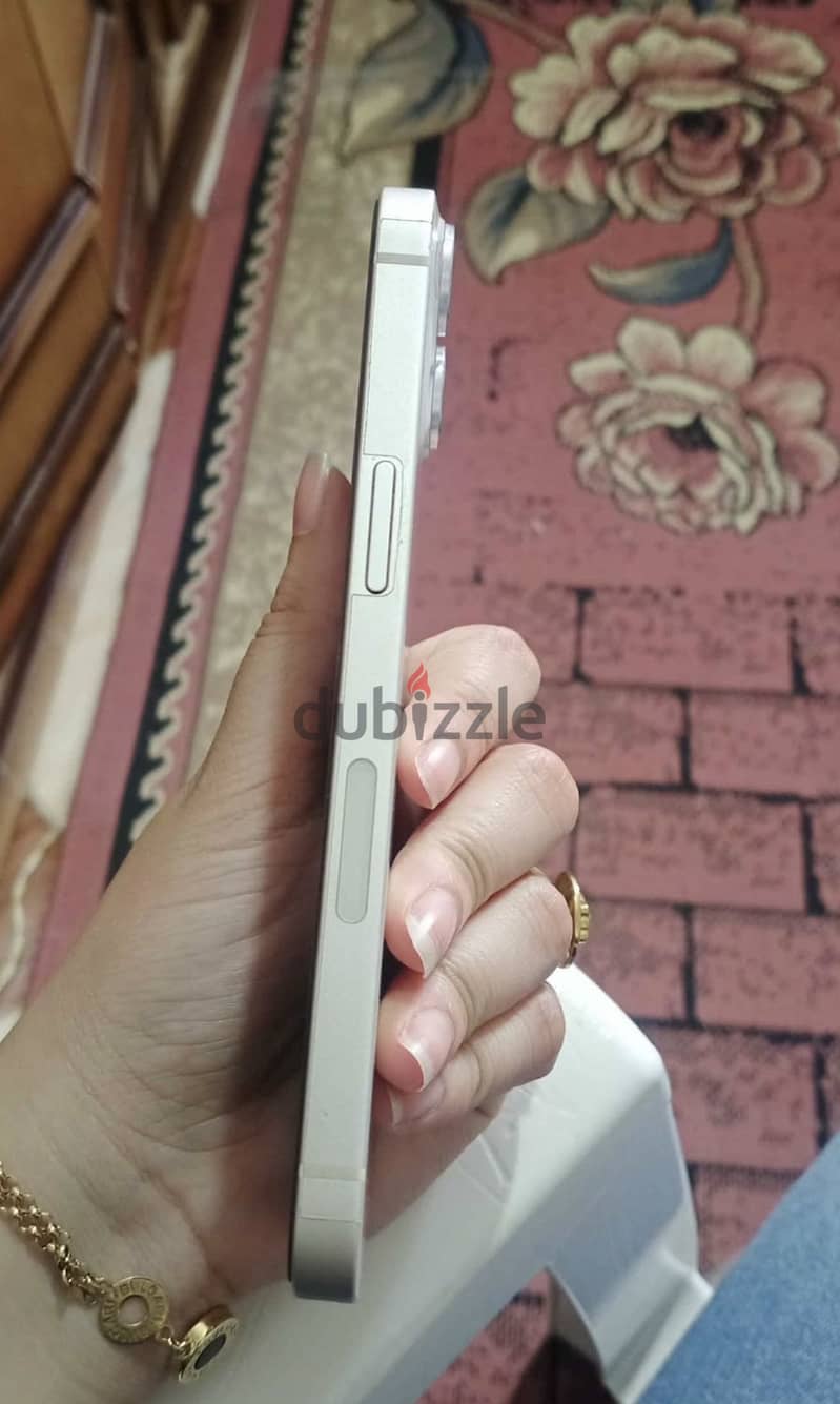 iPhone 13 1