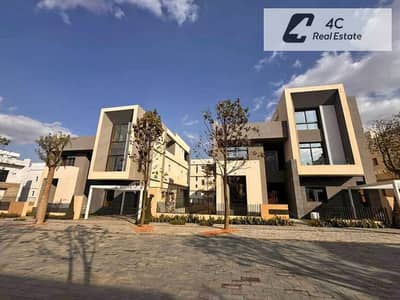 للبيع باقل مقدم فيلا توين هاوس 315 م فيو لاند سكيب ولاجون  في كمبوند سعادة التجمع الخامس Saada horizon new cairo