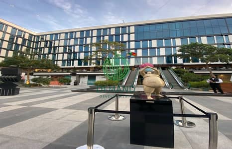 Office for rent fully finished with Ac's directly on elbostan st in park street  - elsheikh zayed