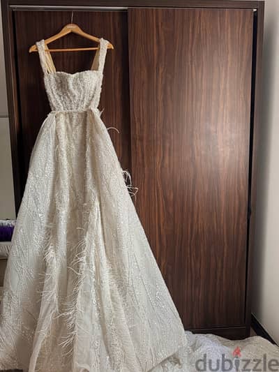 Used wedding dress فستان فرح مستعمل