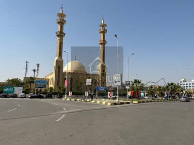 صيدلية للإيجار في مول 101 الشيخ زايد | موقع استراتيجي أمام حدائق المهندسين وبجوار سعودي | 130م دوبلكس | مول طبي 50 عيادة وحركة تشغيل قوية | عقد طويل ا