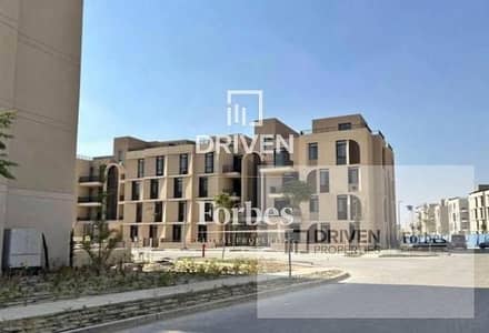 باقل من سعر السوق شقة3 غرف استلام فوري للبيع في فاي سوديك نيو زايدVye Sodic New Zayed سوديك ويست بيفرلي هيلز الشيخ زايد الجيزه