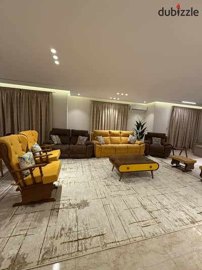 شقة 224م للايجار مفروش اول سكن فى الرحاب