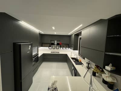 شقة اول سكن ايجار في كمبوند ايستاون التجمع الخامس 3Beds فيو مميز بجوار الجامعة الامريكية