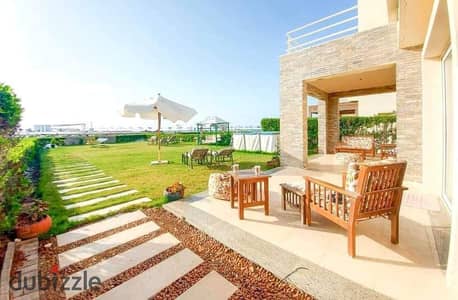 فيلا صف اول علي البحر متشطبة بالتكيفات في سيدي عبدالرحمن بجوار هاسيندا وتلال