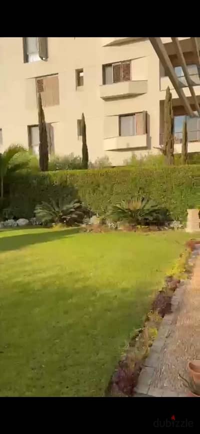 شقه ارضي بجاردن 200م ڤيو لاند سكيب في كورتيارد ايون مراكز مول العرب بسعر لقطه