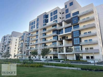 A real opportunity in R3, New Administrative Capital, at a price lower than the market. Immediate occupancy of a fully finished apartment. Installment