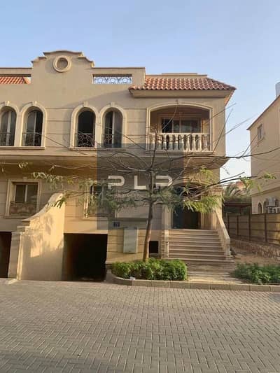 Townhouse resale semi finished ready to move for sale in Villino compound lowest price in the market