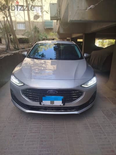 ford focus hatchback 2023