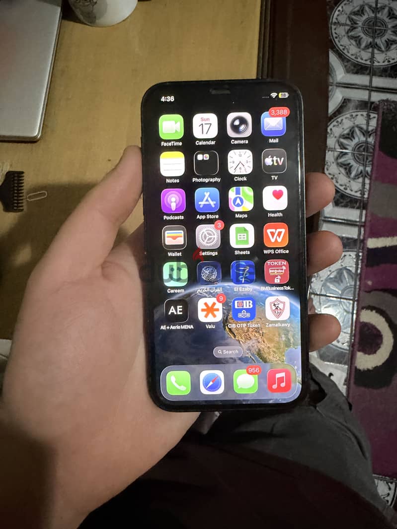 Iphone 12  good condition 7