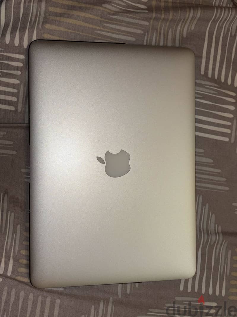 MacBook Air 13 inch 2017 1