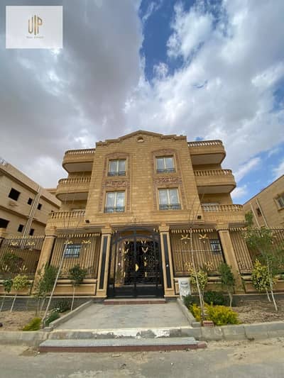 Villa for sale in Al-Qarnfal 8, prime location, villa on the corner, fully finished interior and exterior